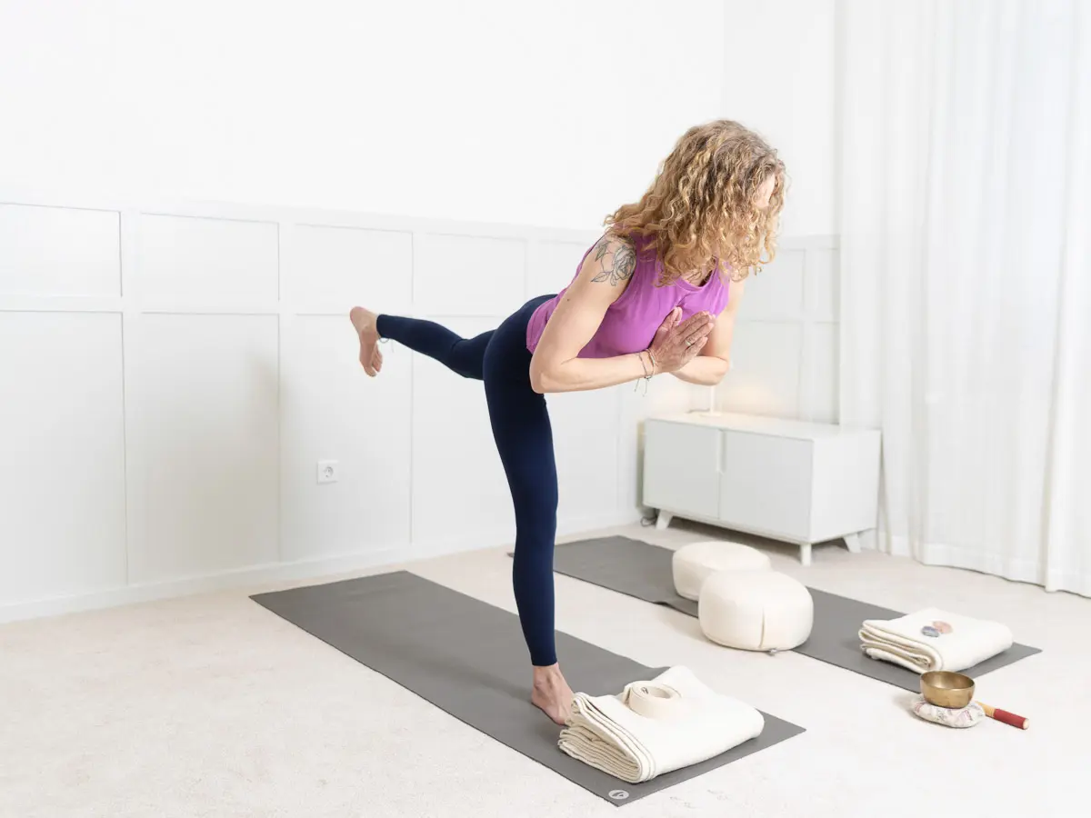 Sandra Schoeneis Vinyasa-Yoga in Düsseldorf-Pempelfort